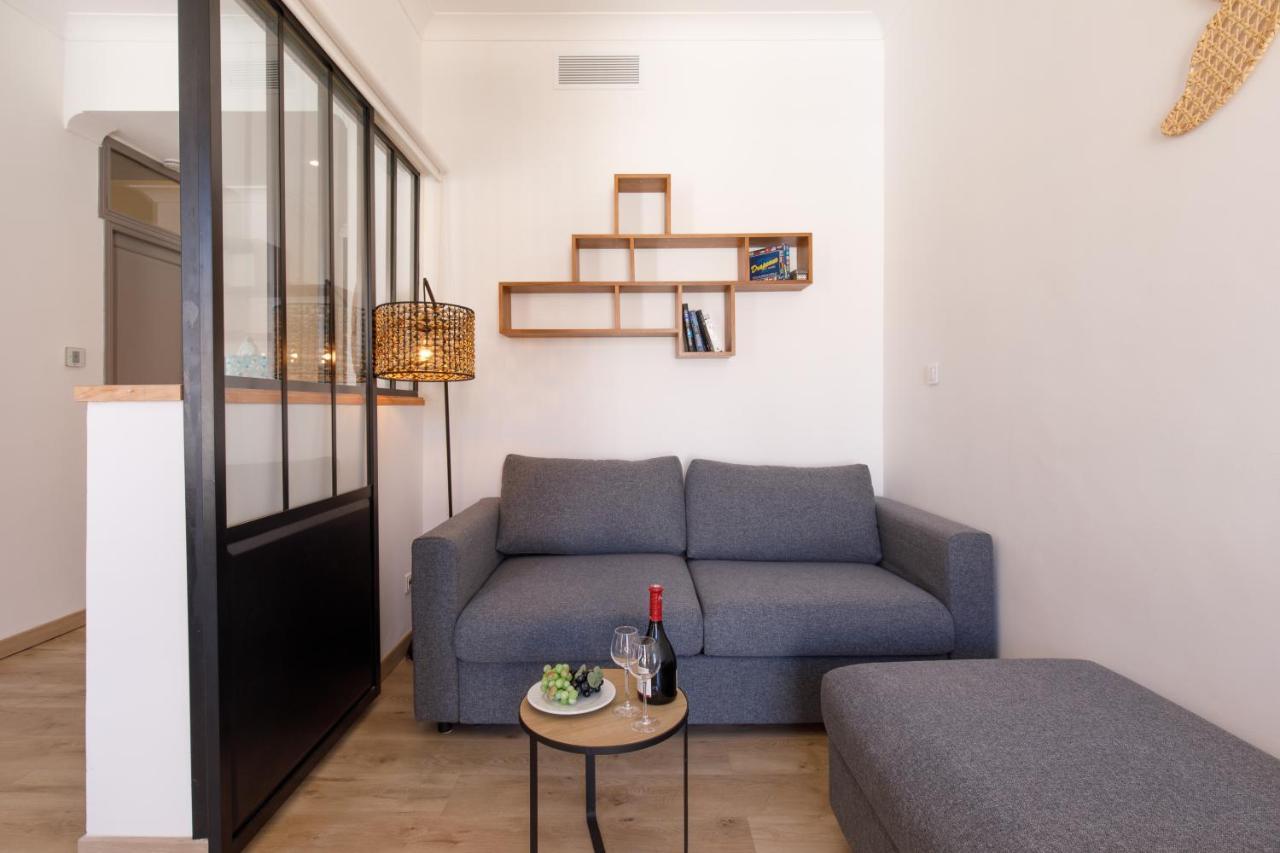 La Colline Yourhosthelper Cannes Bagian luar foto